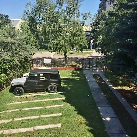 Aranyparton Harom Szobas Apartman