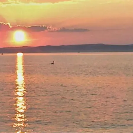 Aranyparton Harom Szobas Apartman Apartment Siofok