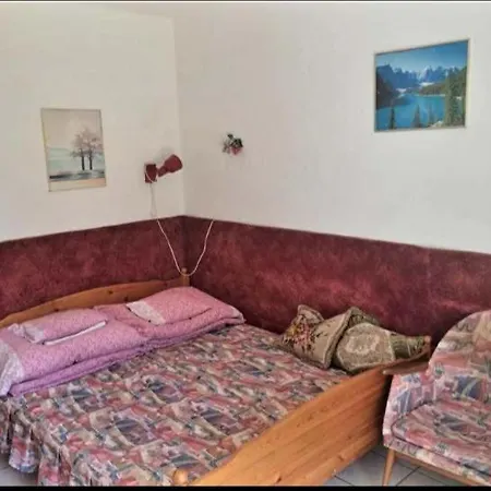 Aranyparton Harom Szobas Apartman Apartment